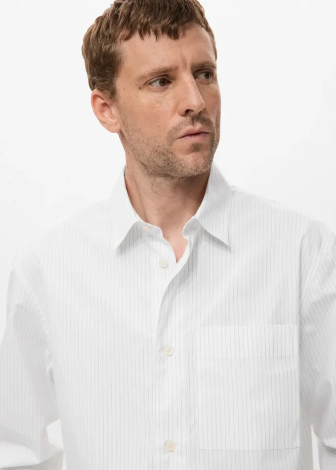 100 % Baumwolle, gestreiftes Shirt mit lockerer Passform 100 % Baumwolle, gestreiftes Shirt mit lockerer Passform