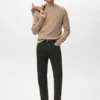 100 % italienischer Wollstrickpullover 100 % italienischer Wollstrickpullover