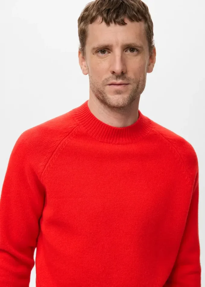 100 % italienischer Wollstrickpullover 100 % italienischer Wollstrickpullover