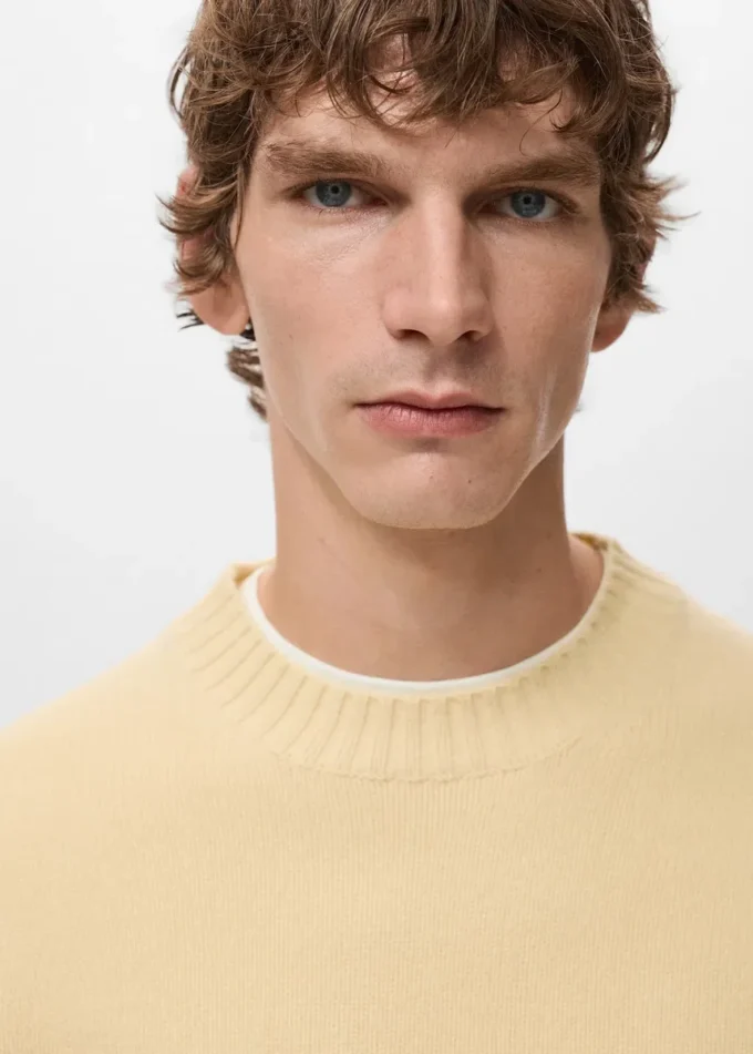 100 % italienischer Wollstrickpullover 100 % italienischer Wollstrickpullover