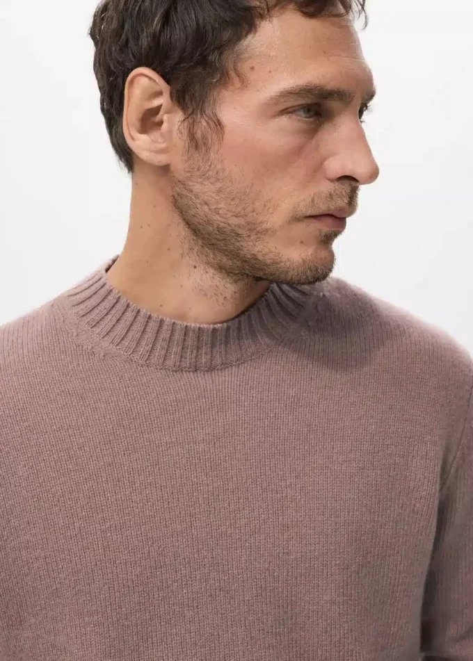 100 % italienischer Wollstrickpullover 100 % italienischer Wollstrickpullover