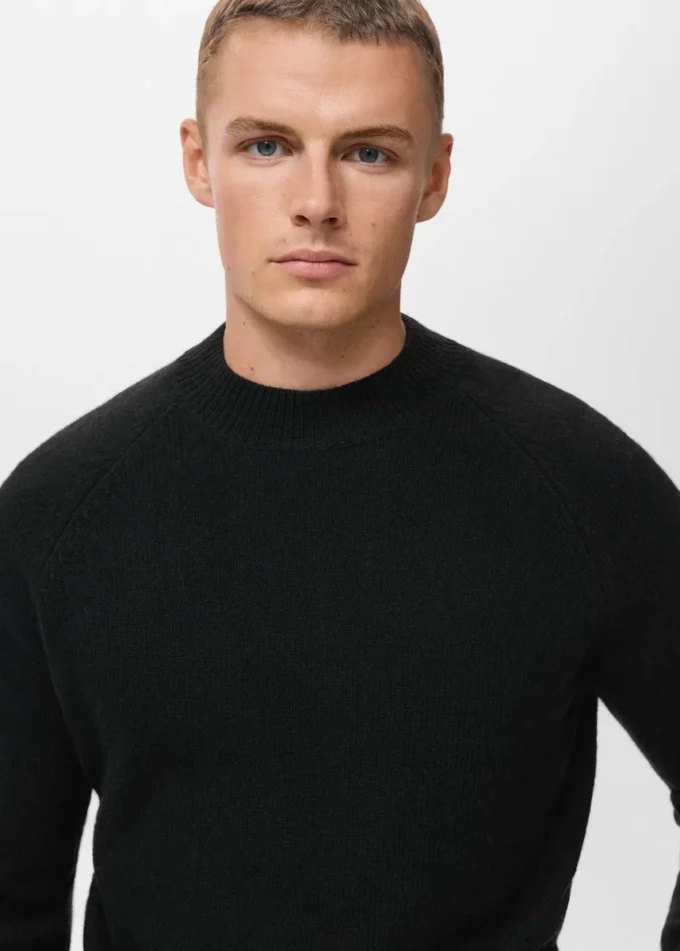 100 % italienischer Wollstrickpullover 100 % italienischer Wollstrickpullover