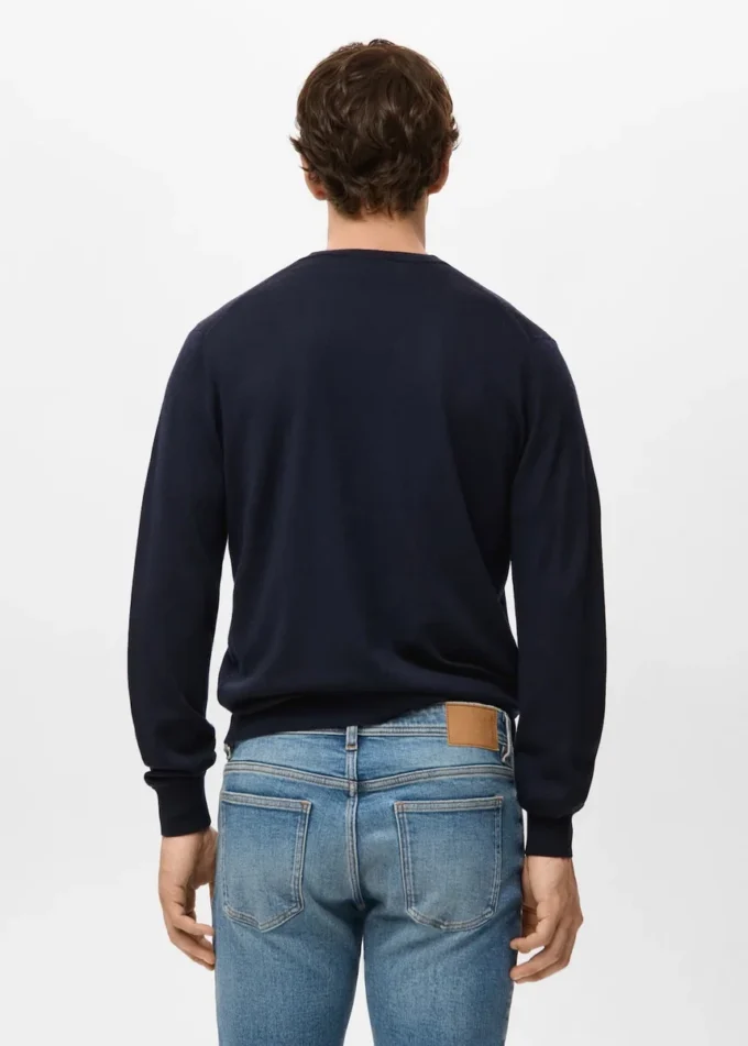 100 % Merinowolle Pullover mit V-Ausschnitt