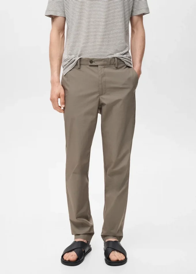 100 % Slim-Fit-Hose aus Baumwolle 100 % Slim-Fit-Hose aus Baumwolle