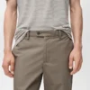 100 % Slim-Fit-Hose aus Baumwolle 100 % Slim-Fit-Hose aus Baumwolle