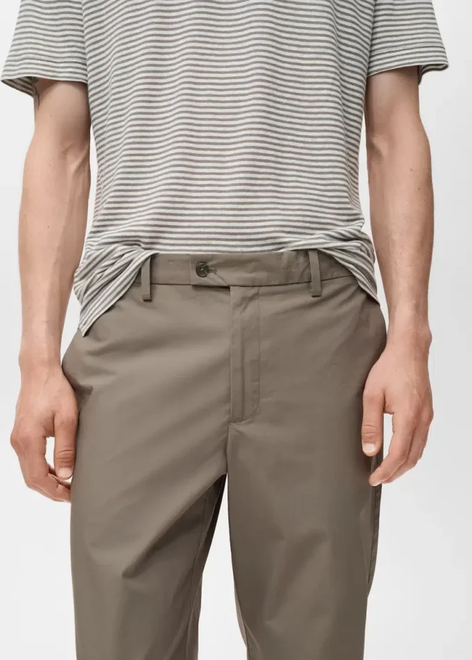 100 % Slim-Fit-Hose aus Baumwolle 100 % Slim-Fit-Hose aus Baumwolle