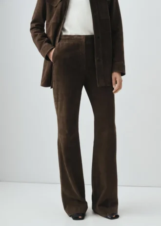 100 % Wildleder-Hose mit ausgestelltem Bein