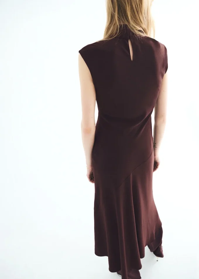 A-Linien-Kleid mit Rollkragen A-Linien-Kleid mit Rollkragen