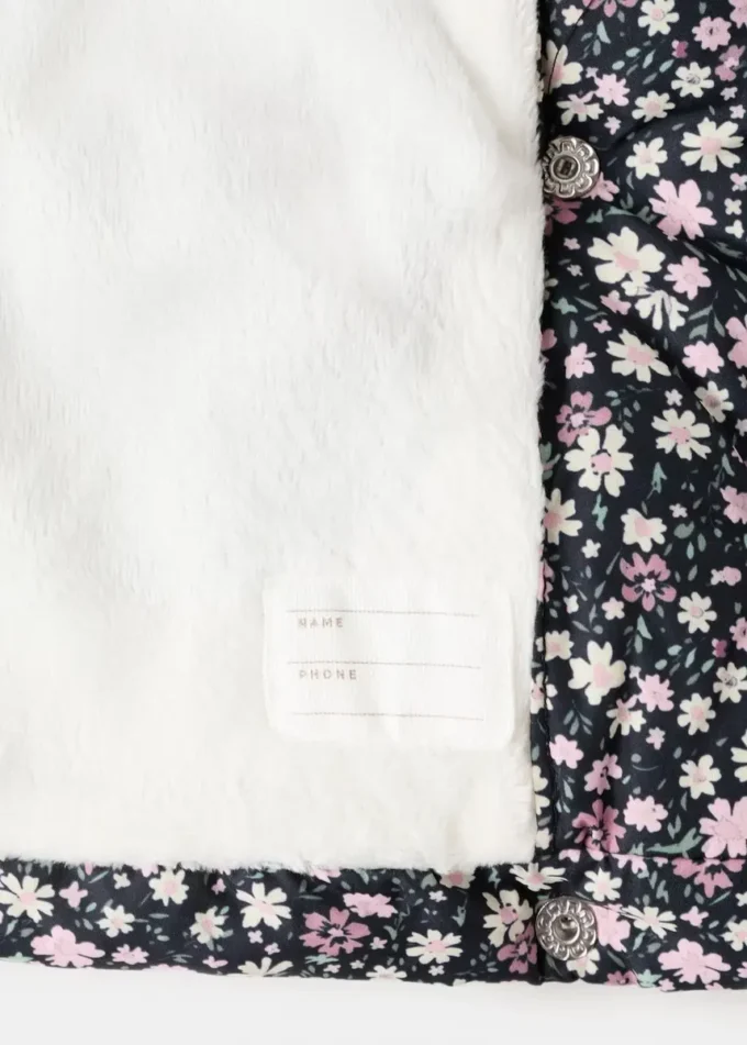 Anorak mit Felloptik und Blumenprint Anorak mit Felloptik und Blumenprint