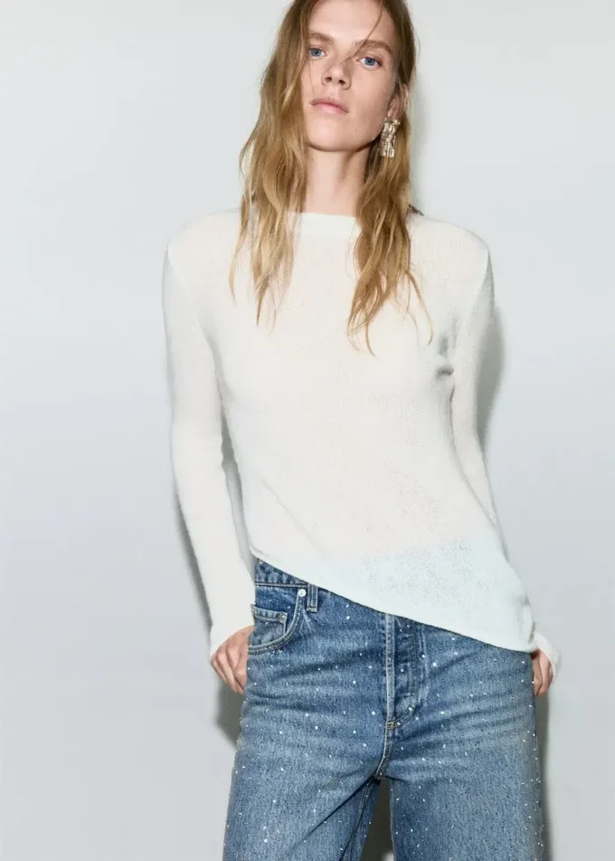 Asymmetrischer Pullover aus Alpaka- und Wollmischung Asymmetrischer Pullover aus Alpaka- und Wollmischung