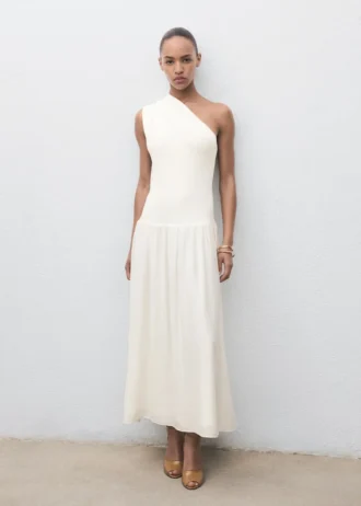 Asymmetrisches Kleid aus kombiniertem Strick