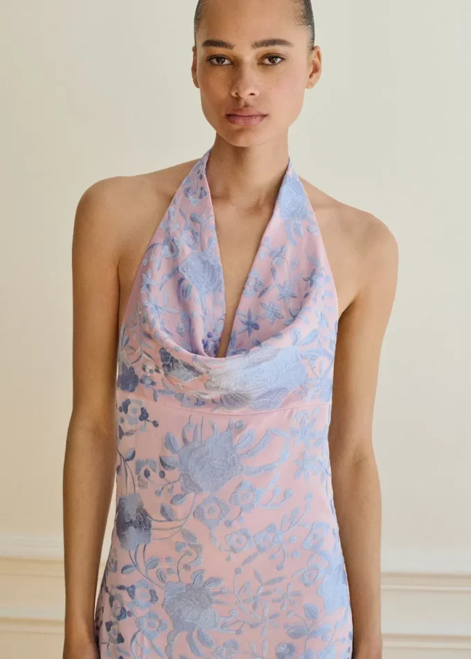 Asymmetrisches Kleid mit gestickten Fransen