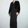 Asymmetrisches Kleid mit Schal