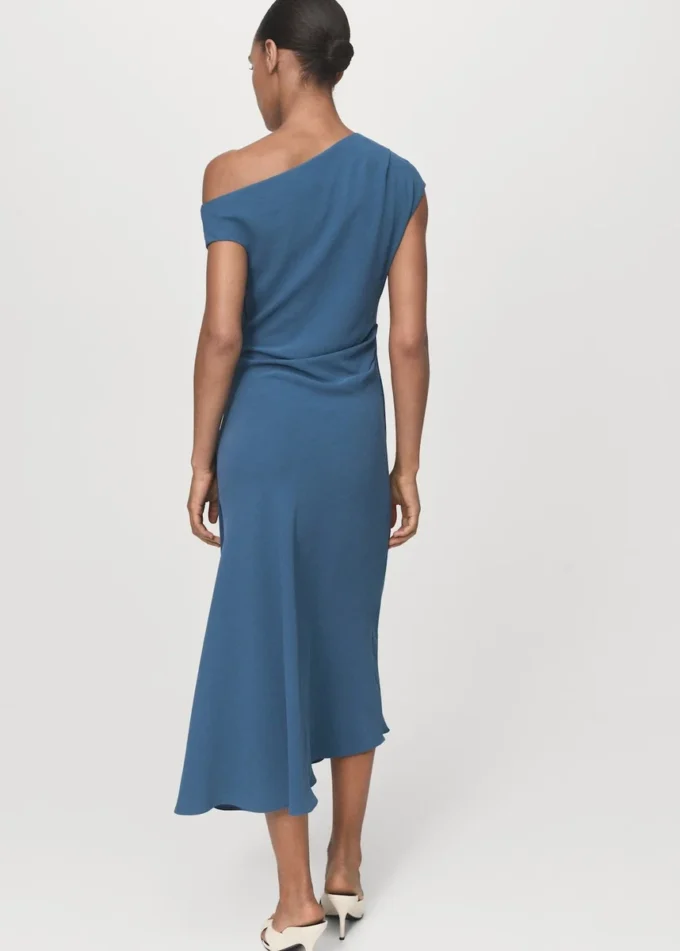 Asymmetrisches Midikleid Asymmetrisches Midikleid