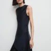 Asymmetrisches Oberteil aus Satin Asymmetrisches Oberteil aus Satin