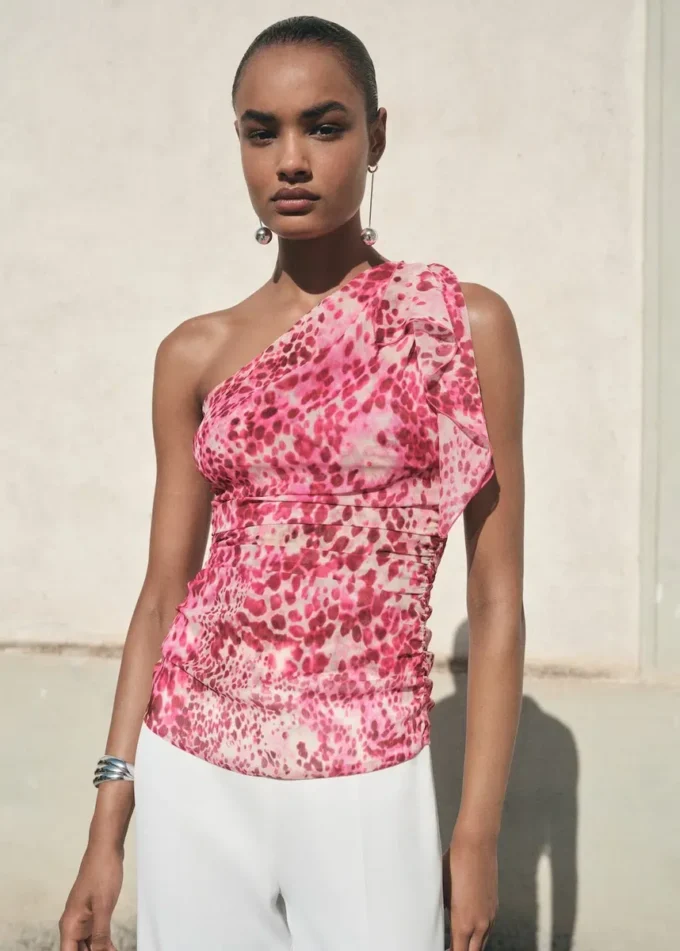 Asymmetrisches Oberteil mit Print