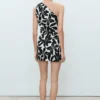 Asymmetrisches Plisseekleid Asymmetrisches Plisseekleid