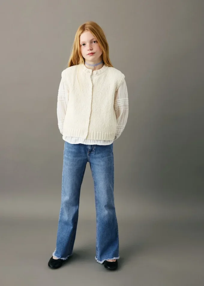 Ausgefranste Skinny-Jeans mit niedriger Leibhöhe
