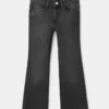 Ausgefranste Skinny-Jeans mit niedriger Leibhöhe