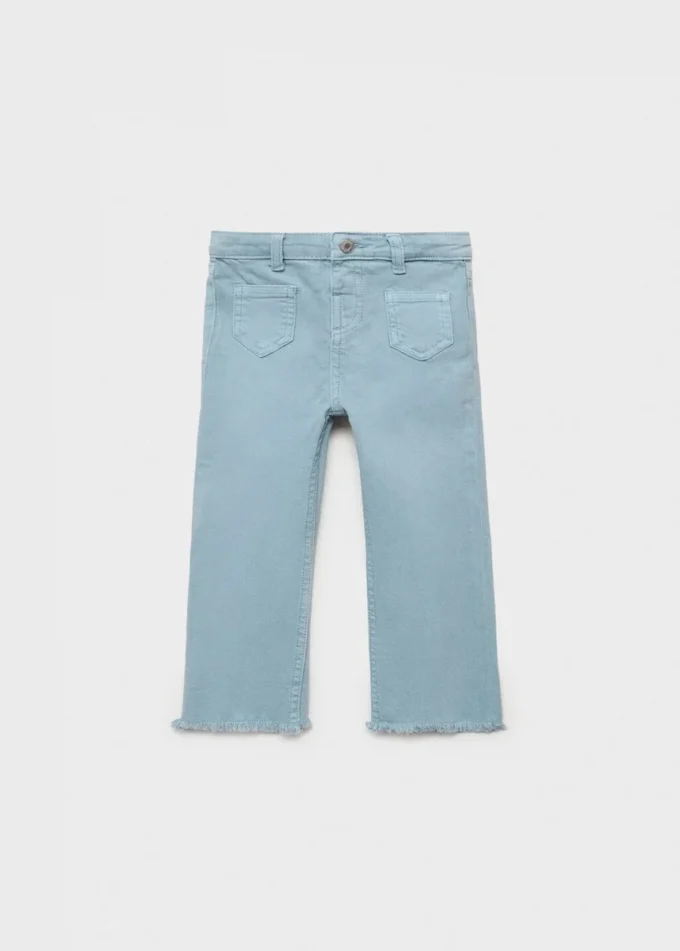 Ausgefranste Skinny-Jeans mit niedriger Leibhöhe