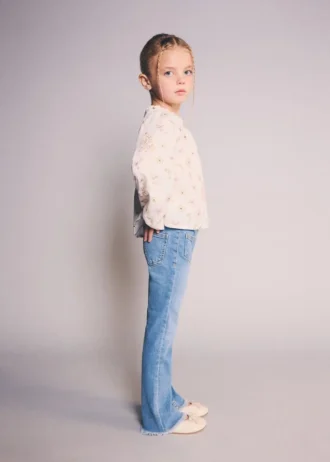 Ausgefranste Skinny-Jeans mit niedriger Leibhöhe