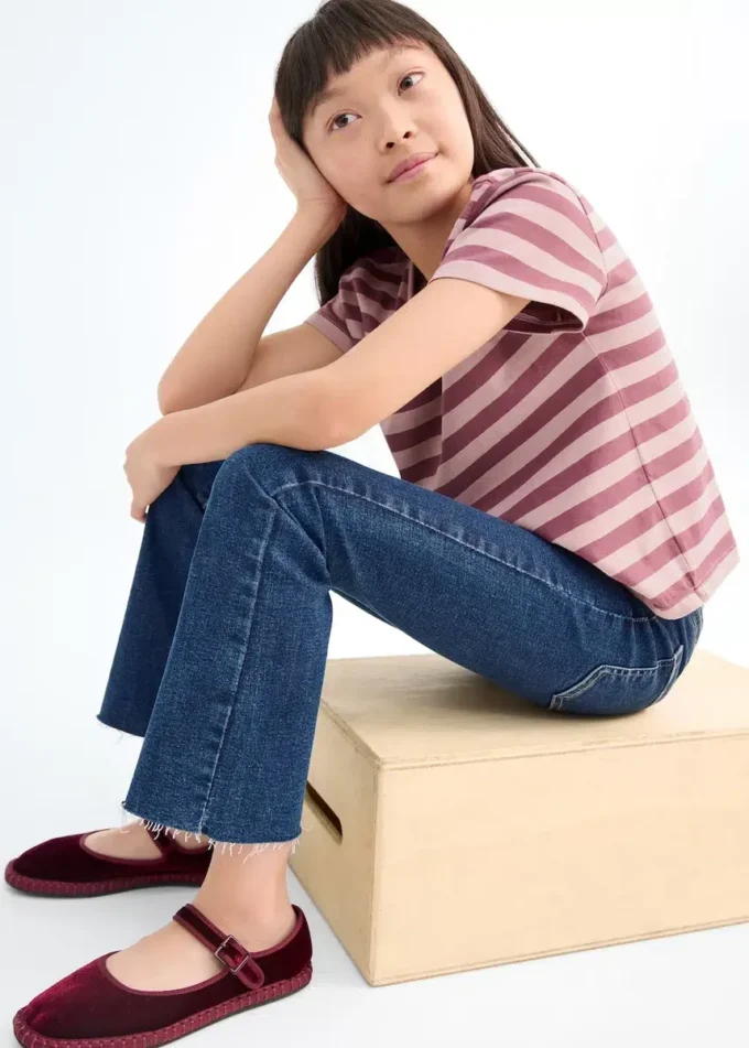 Ausgefranste Skinny-Jeans mit niedriger Leibhöhe