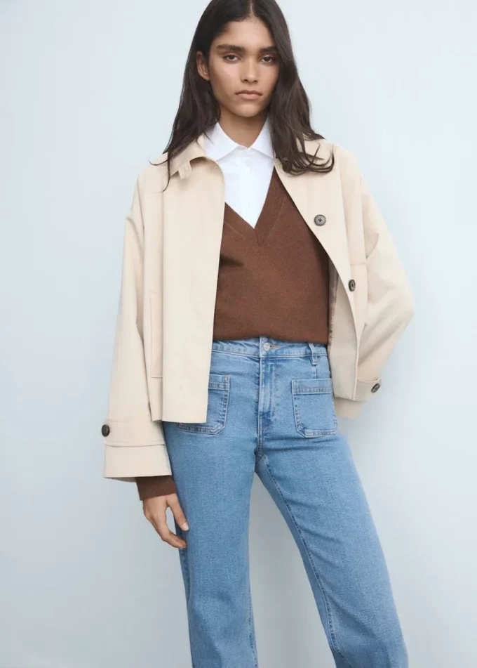 Ausgestellte Cropped-Jeans mit Taschen