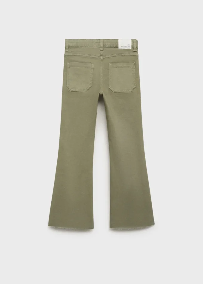 Ausgestellte Jeans Ausgestellte Jeans