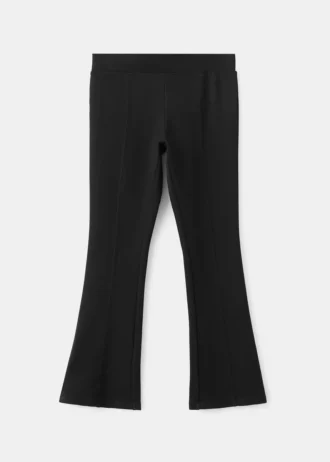 Ausgestellte Leggings