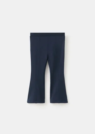 Ausgestellte Leggings