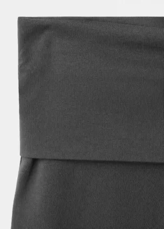 Ausgestellte Leggings