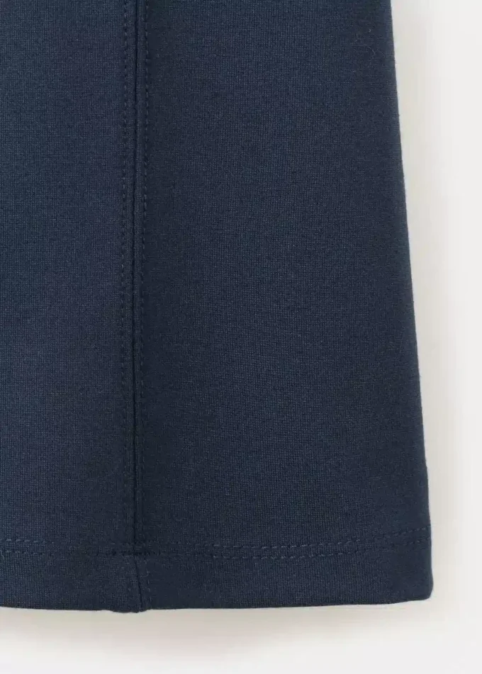 Ausgestellte Leggings