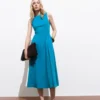 Ausgestelltes Midikleid