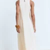 Ausgestelltes Midikleid