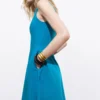 Ausgestelltes Midikleid