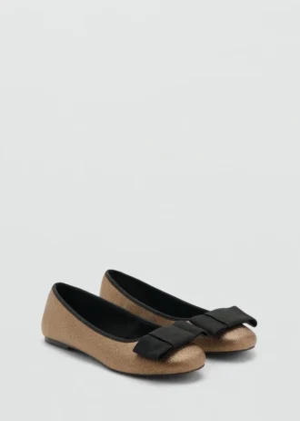 Ballerinas mit Schleifen