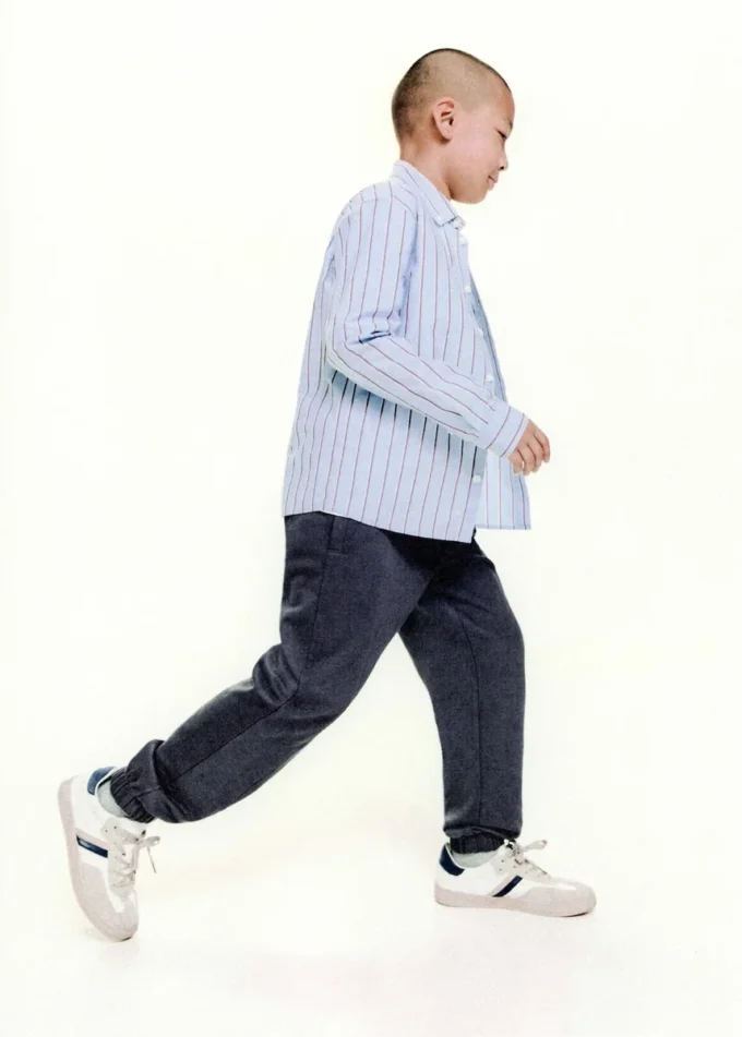 Baumwoll-Jogginghose mit elastischem Bund Baumwoll-Jogginghose mit elastischem Bund