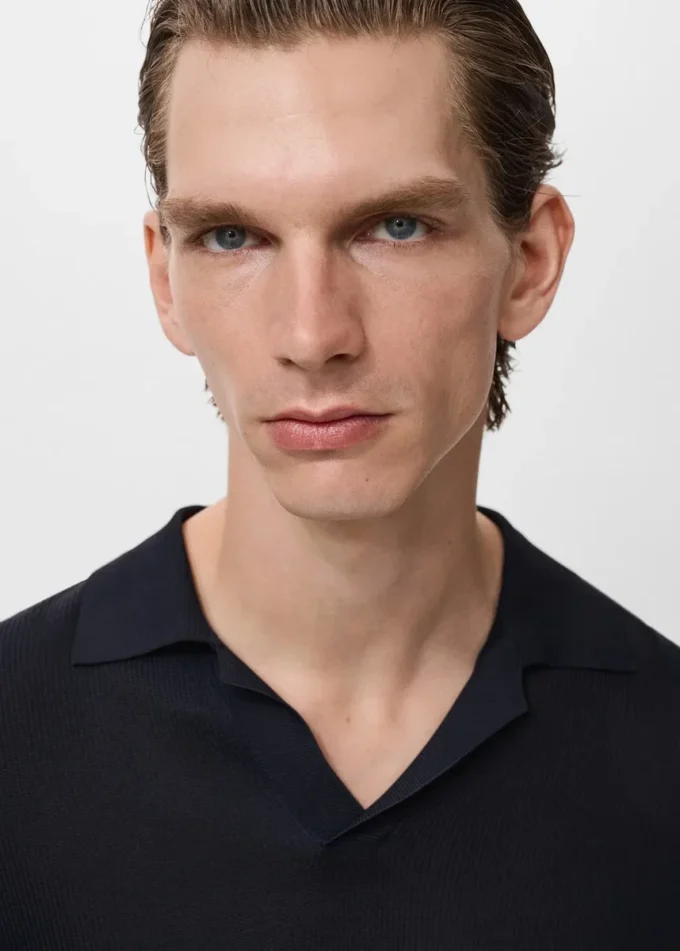 Baumwoll-Poloshirt mit Mikrostruktur Baumwoll-Poloshirt mit Mikrostruktur
