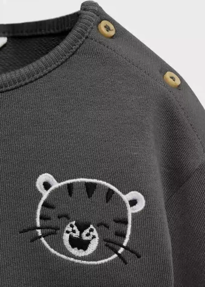 Baumwoll-Sweatshirt mit Stickerei