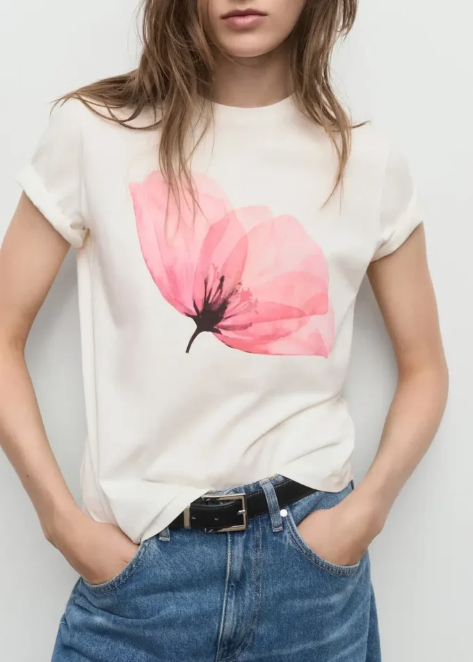 Baumwoll-T-Shirt mit Blumenmuster Baumwoll-T-Shirt mit Blumenmuster