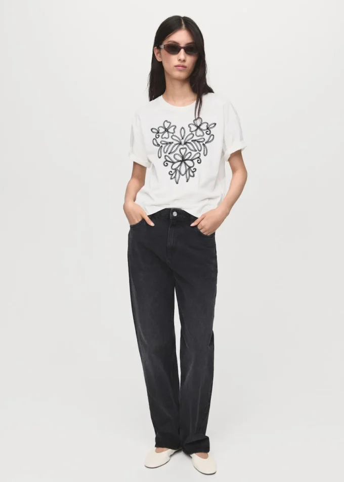 Baumwoll-T-Shirt mit Blumenstickerei