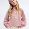 Baumwollbluse mit Blumenstickerei Baumwollbluse mit Blumenstickerei