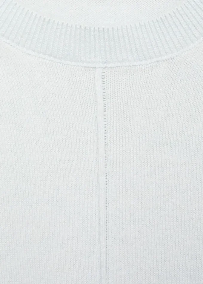 Baumwollpullover mit Ziernähten Baumwollpullover mit Ziernähten