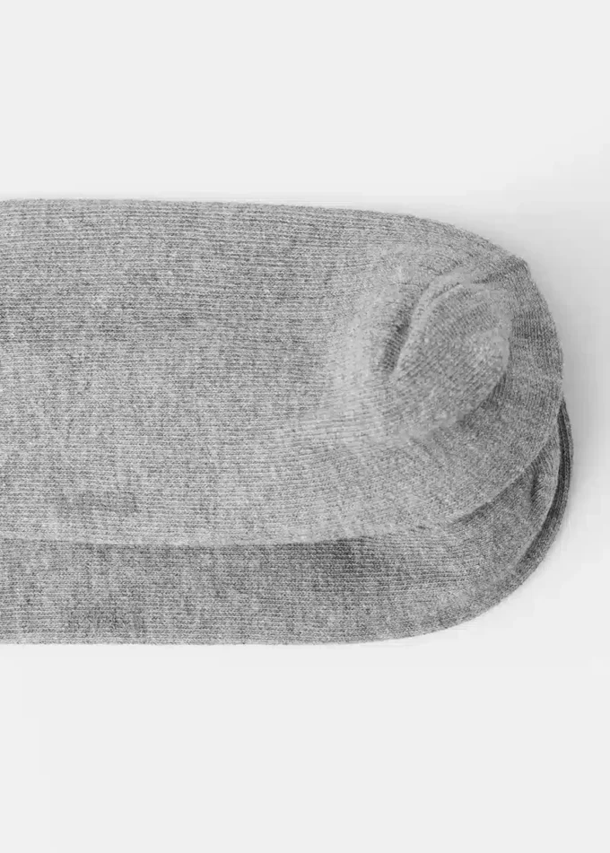 Baumwollsocken mit Tierstickerei Baumwollsocken mit Tierstickerei