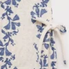 Bedruckte Bluse mit Schleife Bedruckte Bluse mit Schleife