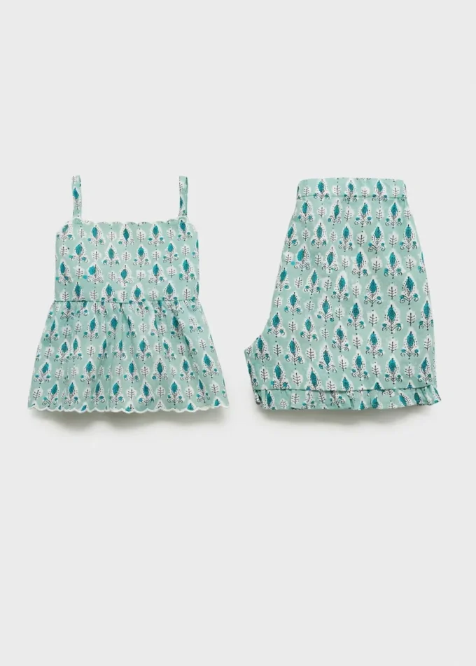 Bedruckter kurzer Pyjama Bedruckter kurzer Pyjama