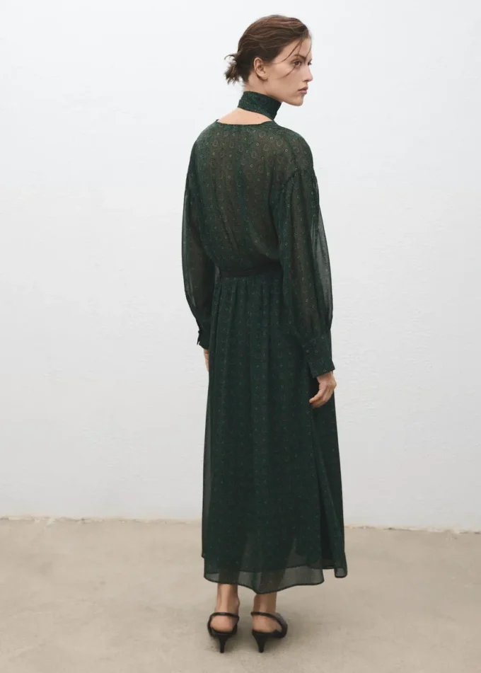 Bedrucktes Kleid mit Foulard