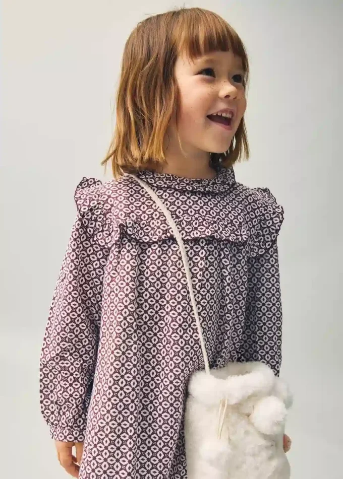 Bedrucktes Kleid mit Rüschen Bedrucktes Kleid mit Rüschen
