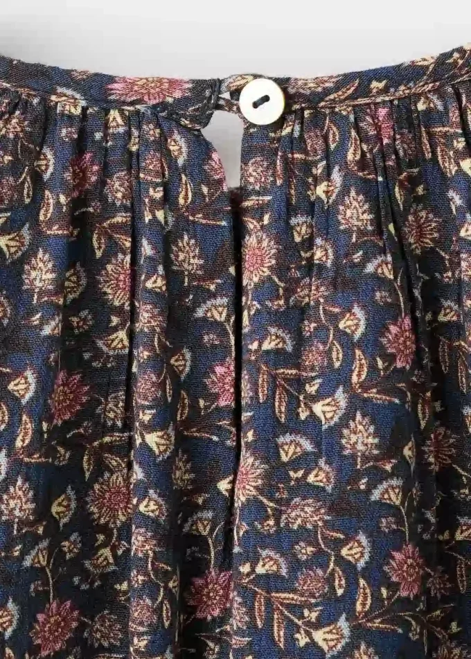Bedrucktes Kleid mit Rüschen Bedrucktes Kleid mit Rüschen