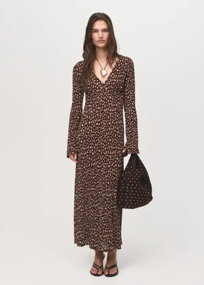 Bedrucktes Kleid mit V-Ausschnitt